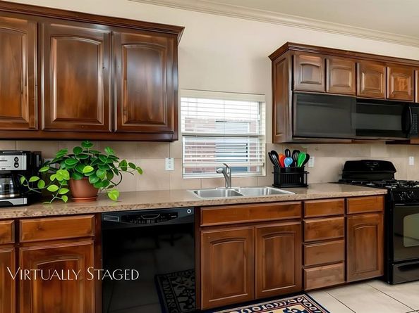 5933  Missy Lane , Fort Worth Texas 76131