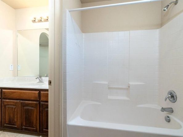 5933  Missy Lane , Fort Worth Texas 76131