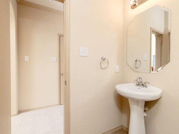 5933  Missy Lane , Fort Worth Texas 76131