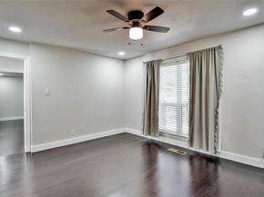 1722  Northbrook Court , Arlington Texas 76012