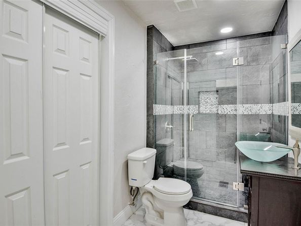 1722  Northbrook Court , Arlington Texas 76012