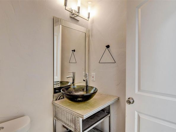 1722  Northbrook Court , Arlington Texas 76012