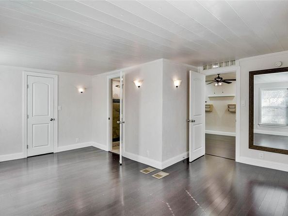 1722  Northbrook Court , Arlington Texas 76012