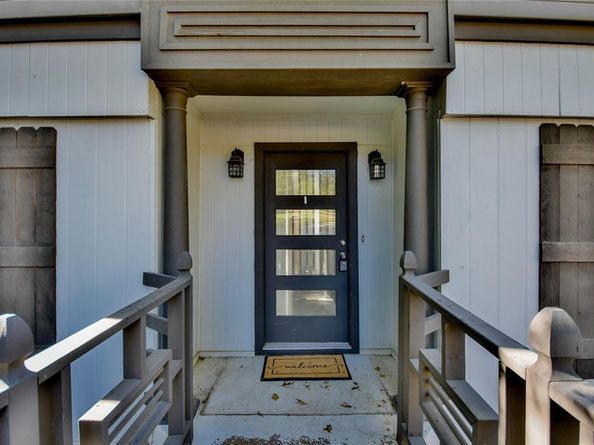 1722  Northbrook Court , Arlington Texas 76012