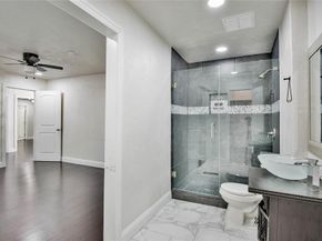 1722  Northbrook Court , Arlington Texas 76012