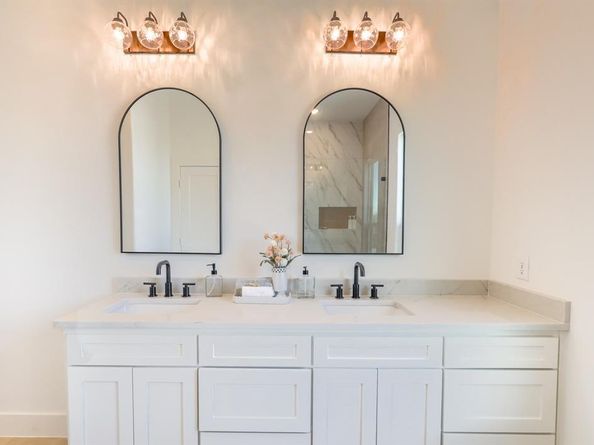 2900  8th Avenue , Fort Worth Texas 76110