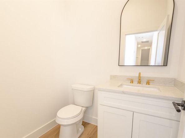 2900  8th Avenue , Fort Worth Texas 76110