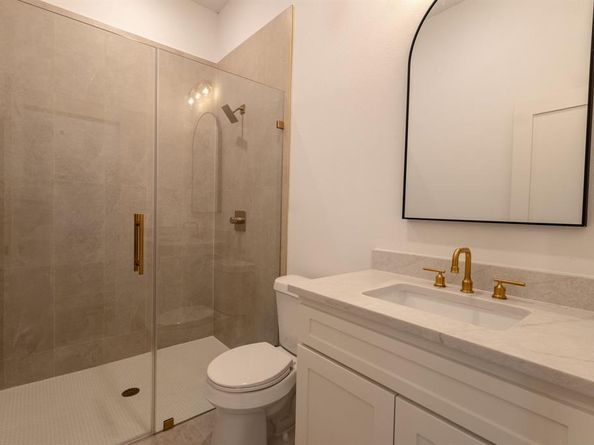 2900  8th Avenue , Fort Worth Texas 76110