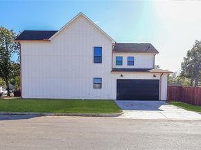 2900  8th Avenue , Fort Worth Texas 76110