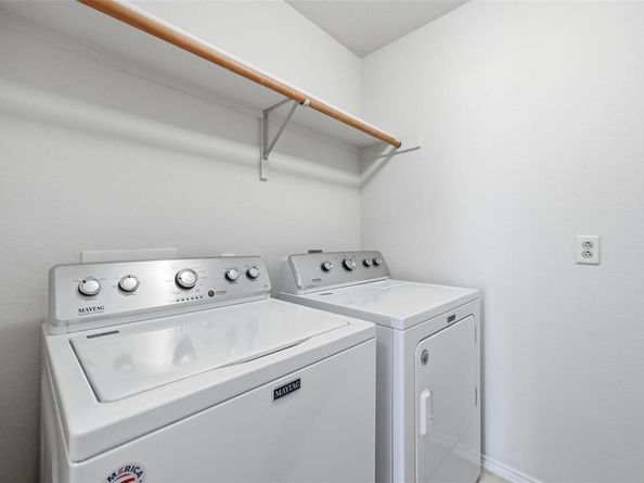 605  Kingfisher Lane , Arlington Texas 76002