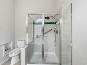 605  Kingfisher Lane , Arlington Texas 76002