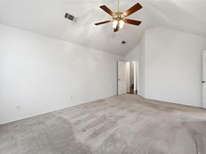 605  Kingfisher Lane , Arlington Texas 76002