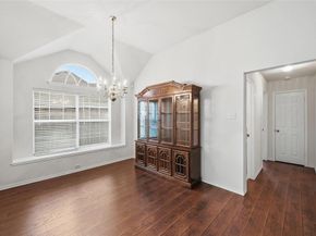 605  Kingfisher Lane , Arlington Texas 76002