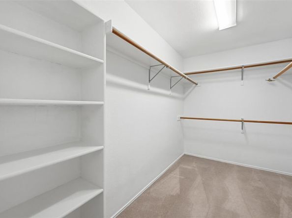 605  Kingfisher Lane , Arlington Texas 76002