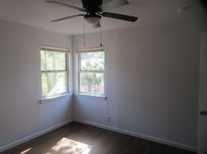 2655  Ash Crescent Street , Fort Worth Texas 76104