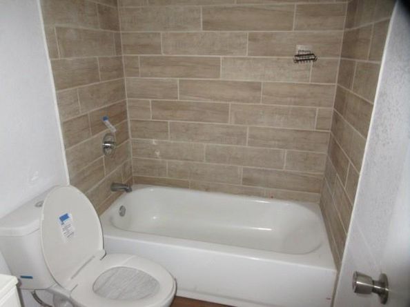 2655  Ash Crescent Street , Fort Worth Texas 76104