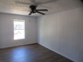 2655  Ash Crescent Street , Fort Worth Texas 76104