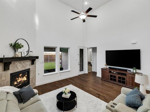 2401  Silver Leaf Drive , Northlake Texas 76226