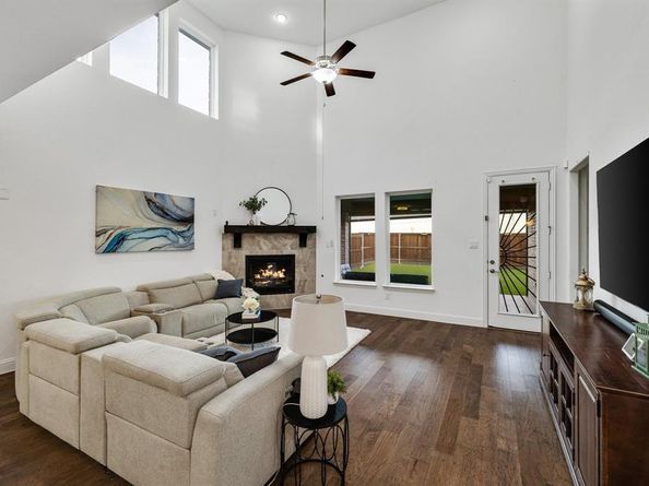 2401  Silver Leaf Drive , Northlake Texas 76226