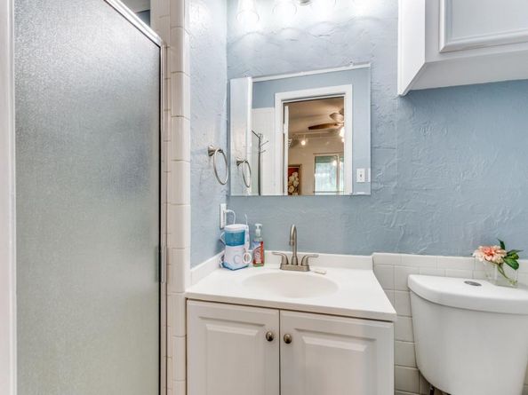 405  Chandler Lake Road , Fort Worth Texas 76103