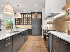 10510  Les Jardins Drive , Dallas Texas 75229