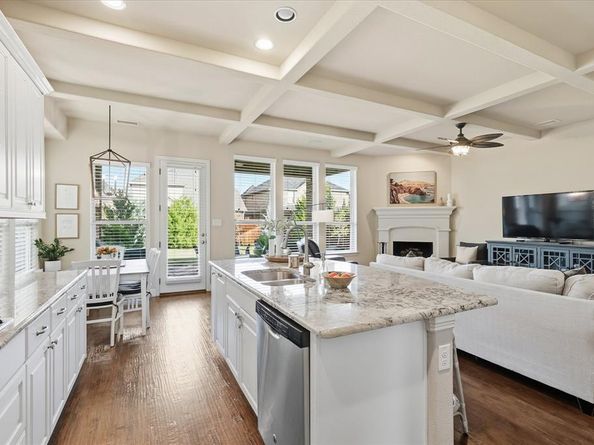 1813  Goliad Way , Argyle Texas 76226