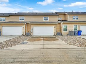 1565  Fiji Street , Dallas Texas 75203