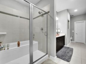 1565  Fiji Street , Dallas Texas 75203