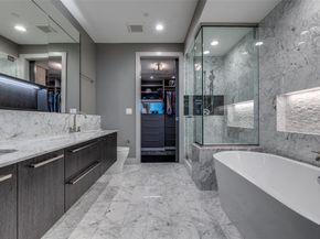 3130 N Harwood Street  1903, Dallas Texas 75201