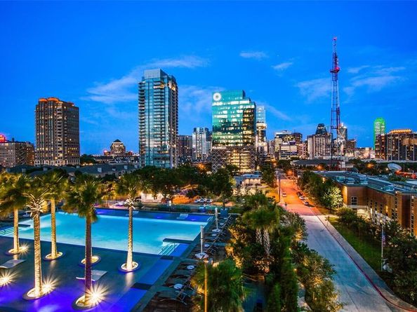 3130 N Harwood Street  1903, Dallas Texas 75201