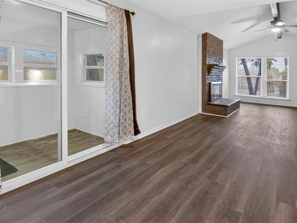 2807  Woodmont Trail , Fort Worth Texas 76133