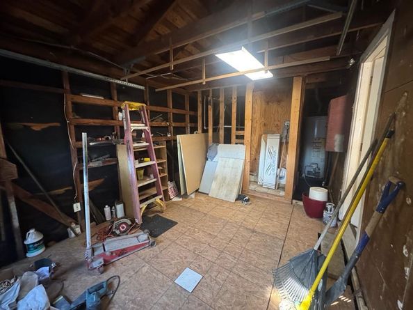 1613  James Drive , Garland Texas 75042