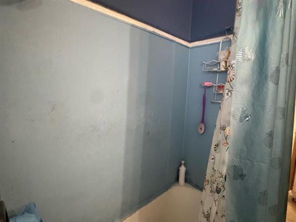 1613  James Drive , Garland Texas 75042