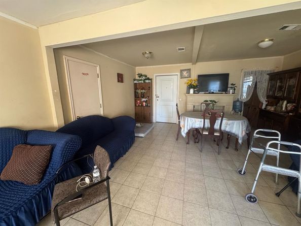 1613  James Drive , Garland Texas 75042