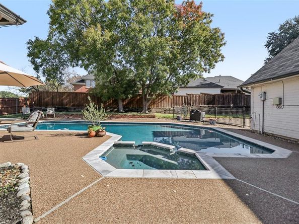 4105  Southwood  W, Colleyville Texas 76034