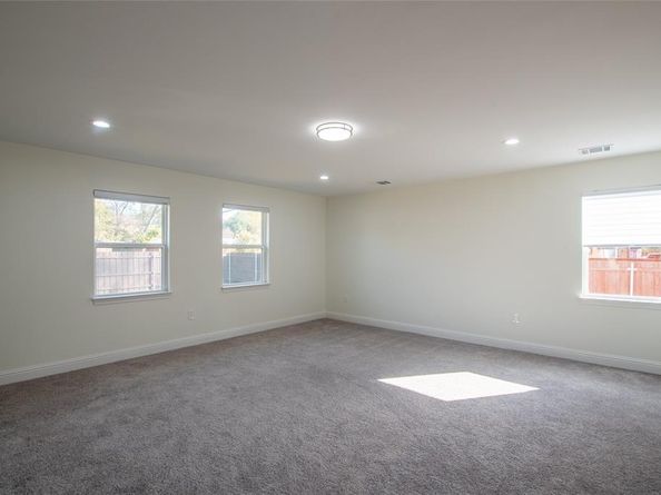 2220  Housley Drive , Dallas Texas 75228