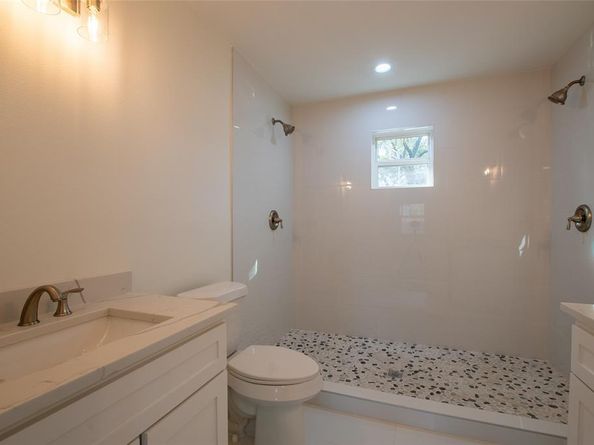 2220  Housley Drive , Dallas Texas 75228