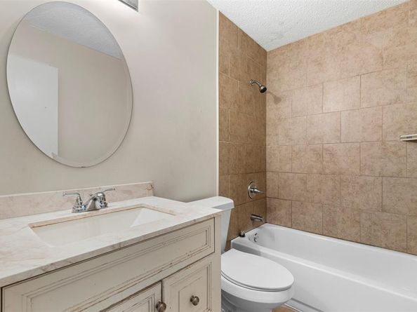 4010  David Drive , Rowlett Texas 75088