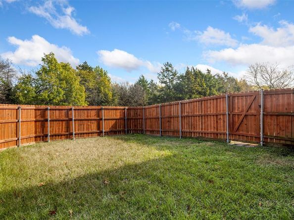 4010  David Drive , Rowlett Texas 75088