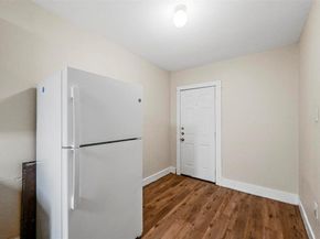 1016 E Arlington Avenue , Fort Worth Texas 76104