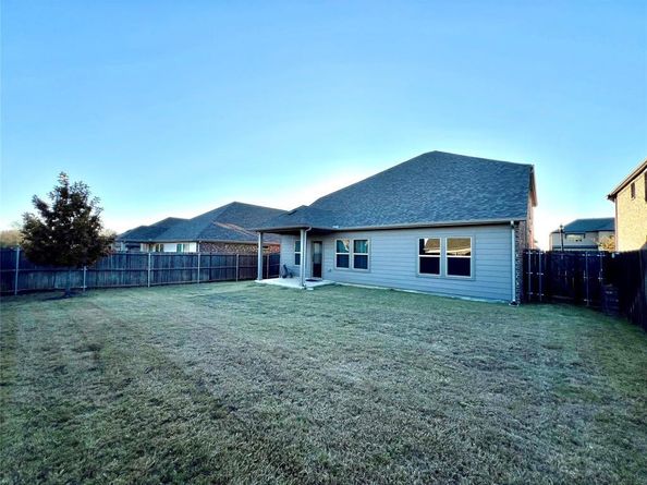 633  Hidden Cove Drive , Princeton Texas 75407