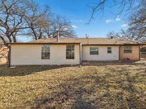 209 N Jarvis Lane , Azle Texas 76020