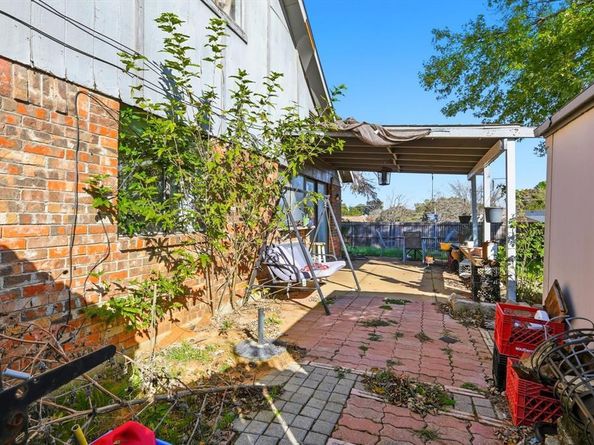 1705  Redbird Circle , Lewisville Texas 75067