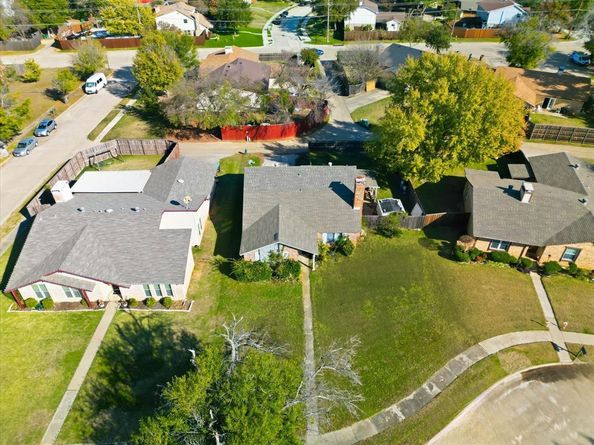 1705  Redbird Circle , Lewisville Texas 75067