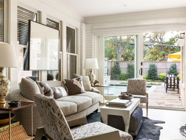 1203 N Windomere Avenue , Dallas Texas 75208