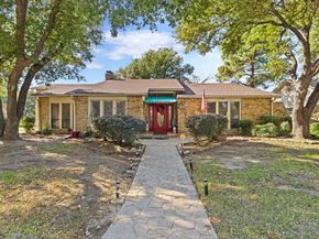 1519  Shannon Place , Carrollton Texas 75006
