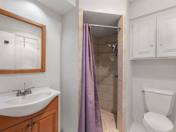 1519  Shannon Place , Carrollton Texas 75006