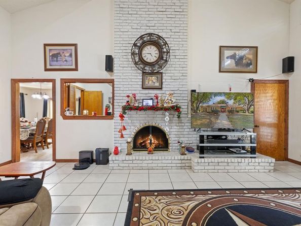 1519  Shannon Place , Carrollton Texas 75006