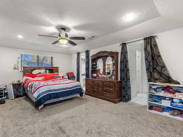 1519  Shannon Place , Carrollton Texas 75006