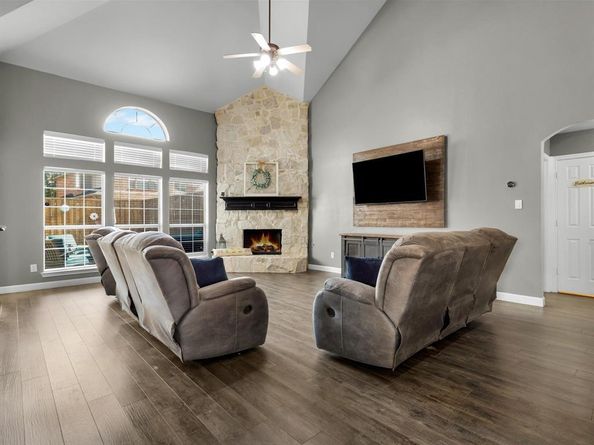 1803  Timber Ridge Drive , Frisco Texas 75036